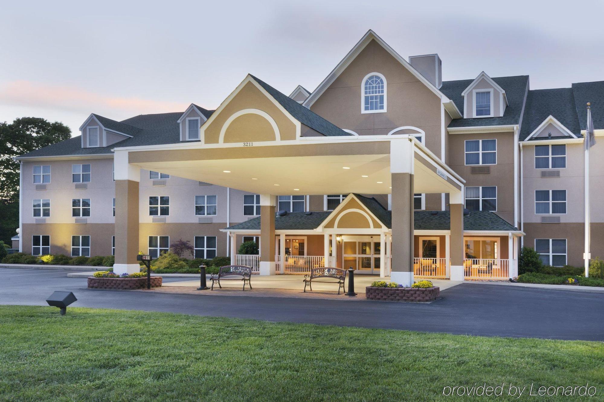 Country Inn & Suites By Radisson, Burlington Elon , Nc Екстер'єр фото
