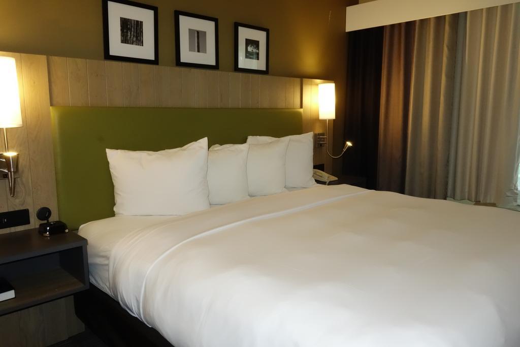 Country Inn & Suites By Radisson, Burlington Elon , Nc Екстер'єр фото