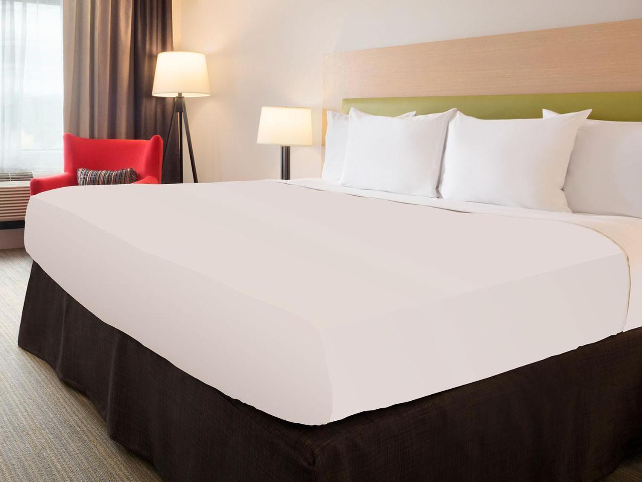 Country Inn & Suites By Radisson, Burlington Elon , Nc Екстер'єр фото